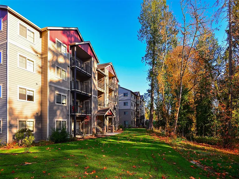 The Arbors at Edgewood — Photo 20