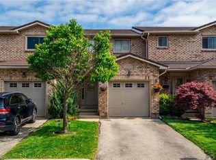 391 Stone Church Rd E #63, Hamilton, ON L9B2H3