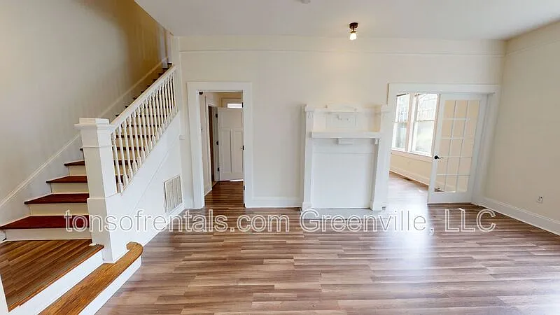 2 bed, 2.5 bath, 1706 sqft, $1,495 — Photo 3