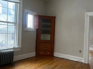 150 North St APT 22, Willimantic, CT 06226