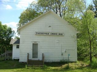 E1883 Rural Rd, Waupaca, WI 54981