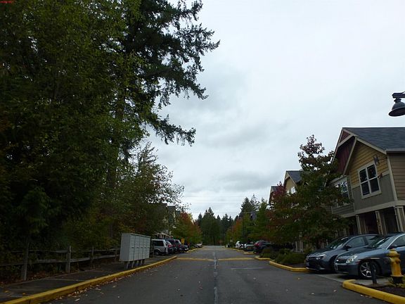 4th image of 17713 79th Avenue Ct E