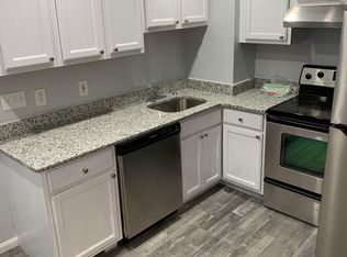 948 Main St #2, Weymouth, MA 02190