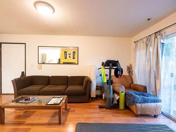 5th image of 560A 3rd Ave