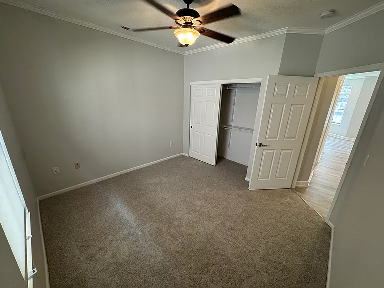 14 W Russell St — Photo 10