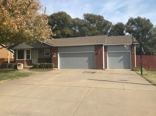 10704 W Rita Ct, Wichita, KS 67209