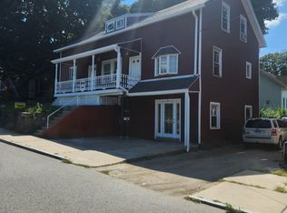 77 Ashland St #C, Jewett City, CT 06351