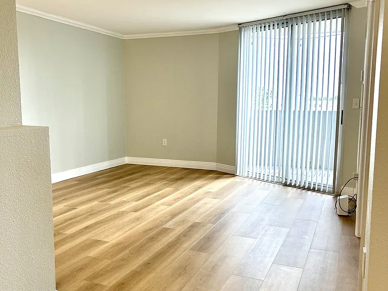 Entrance to living area