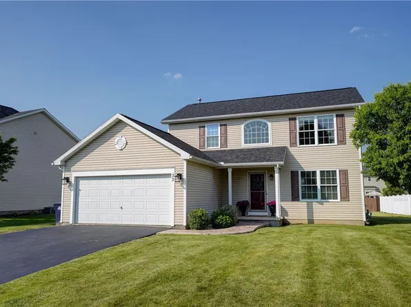 33 Aston Villa, North Chili, NY 14514