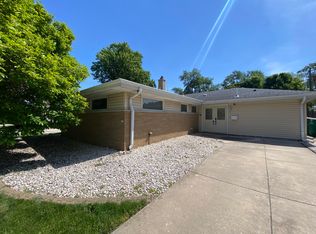 8143 Howard Ave, Munster, IN 46321