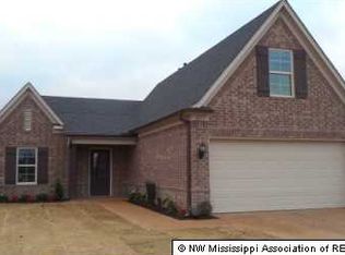 1213 Greencliff Dr, Southaven, MS 38671