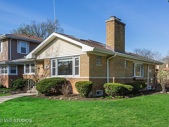 2nd image of 1144 Community Dr