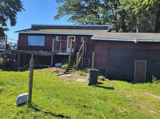 502 E Long Lake Rd, Orleans, MI 48865