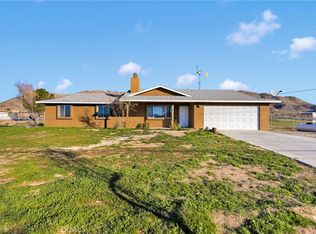24726 Cahuilla Rd, Apple Valley, CA 92307