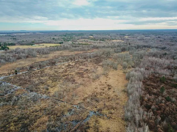 39.53AC Highway 80, Necedah, WI 54646