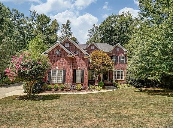 2nd image of 5505 Silver Creek Dr