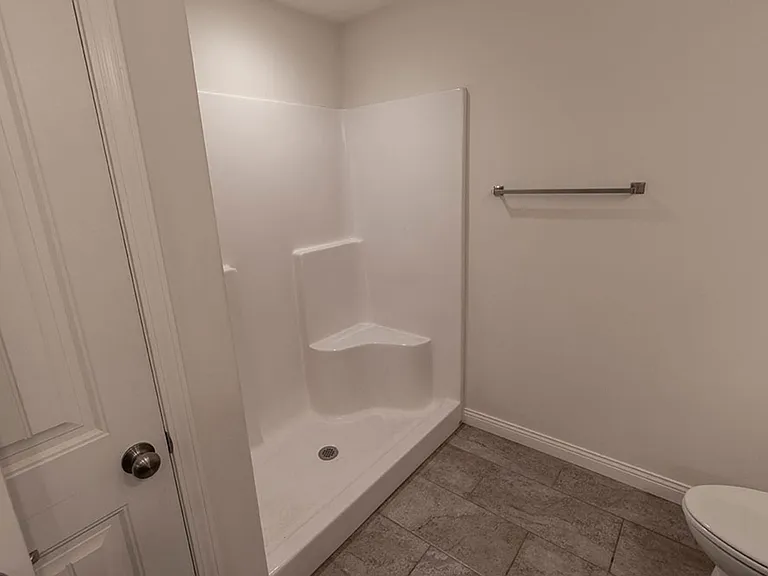2807 Amberwood Ct — Photo 18