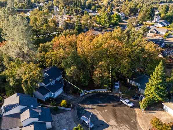 0 Saint Moritz Ct, Redding, CA 96002