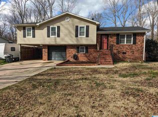 3232 Virginia Dr, Bessemer, AL 35023