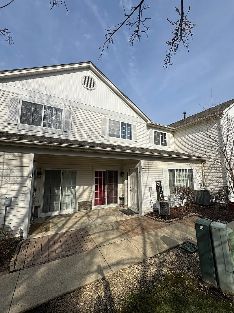 87 Braxton Ln photo 1