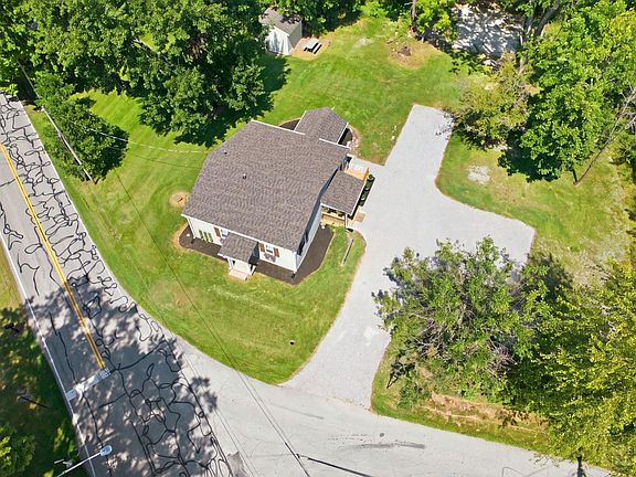 3rd image of 2592 Bethel Maple Rd