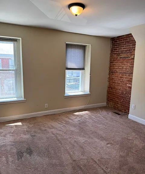 112 Hermit St — Photo 10