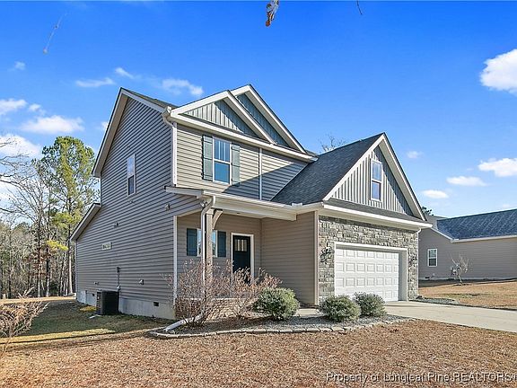 2nd image of 886 Juno Dr