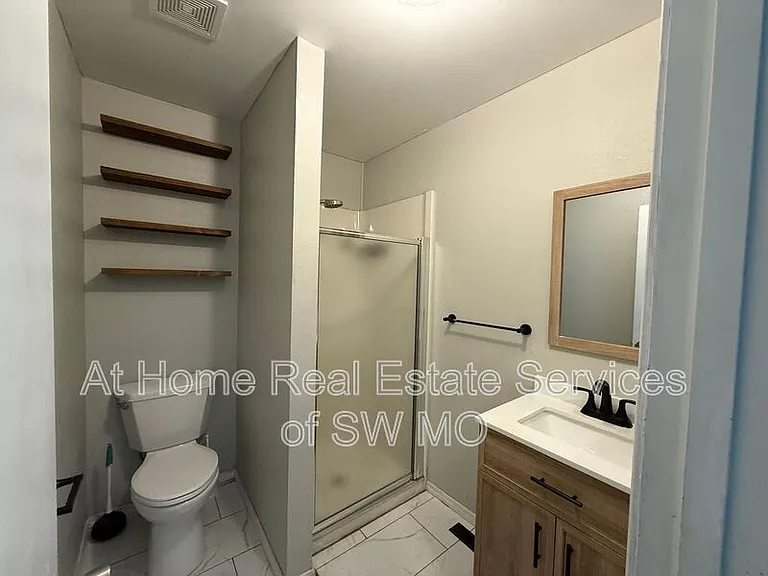 6124 S Farm Road 131 — Photo 10
