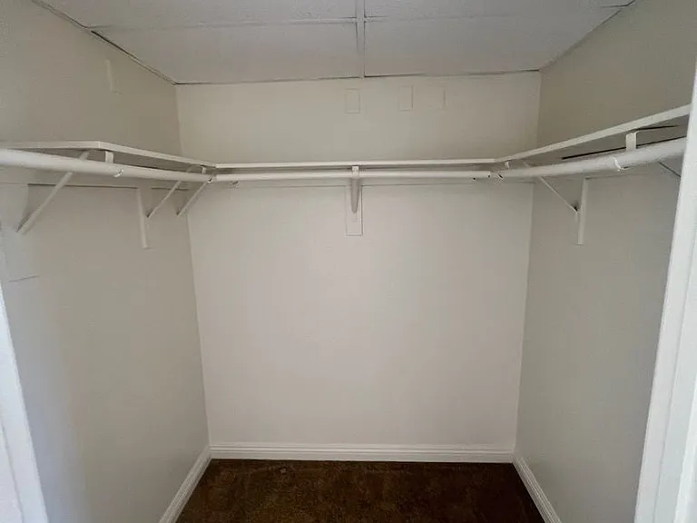 8541 Foothill Blvd., Sunland — Photo 37