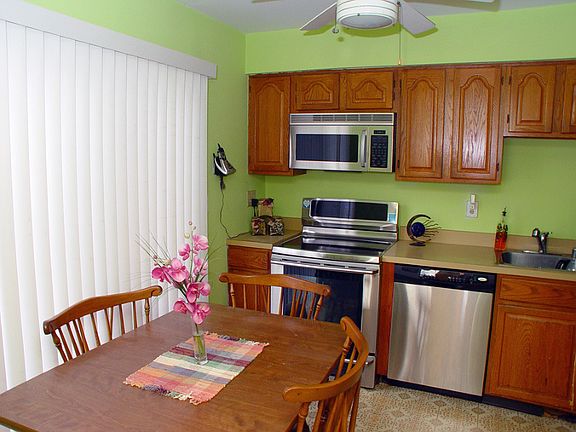 5th image of 31 Driftwood Dr