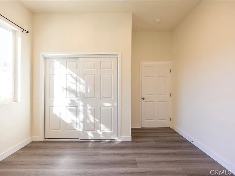 2558 A South Ave #10 — Photo 10