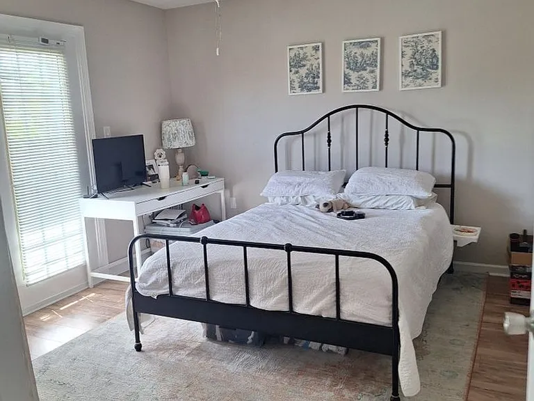 1636 Queen Anne Way — Photo 25