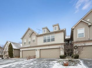 2685 Granite Ct, Prairie Grove, IL 60012