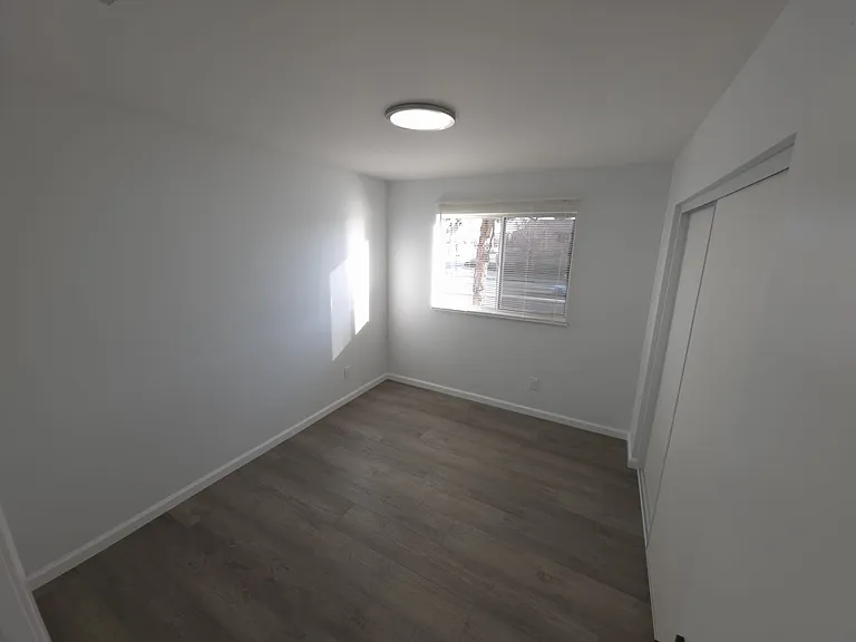 1642 Gardenia Ct #D — Photo 24