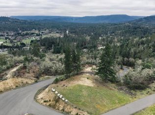 322 View Top Dr, Grants Pass, OR 97527