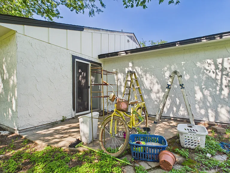1515 Pine Ridge Dr — Photo 15