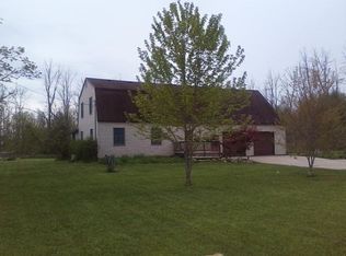 9948 E Kimball Rd, Crystal, MI 48818