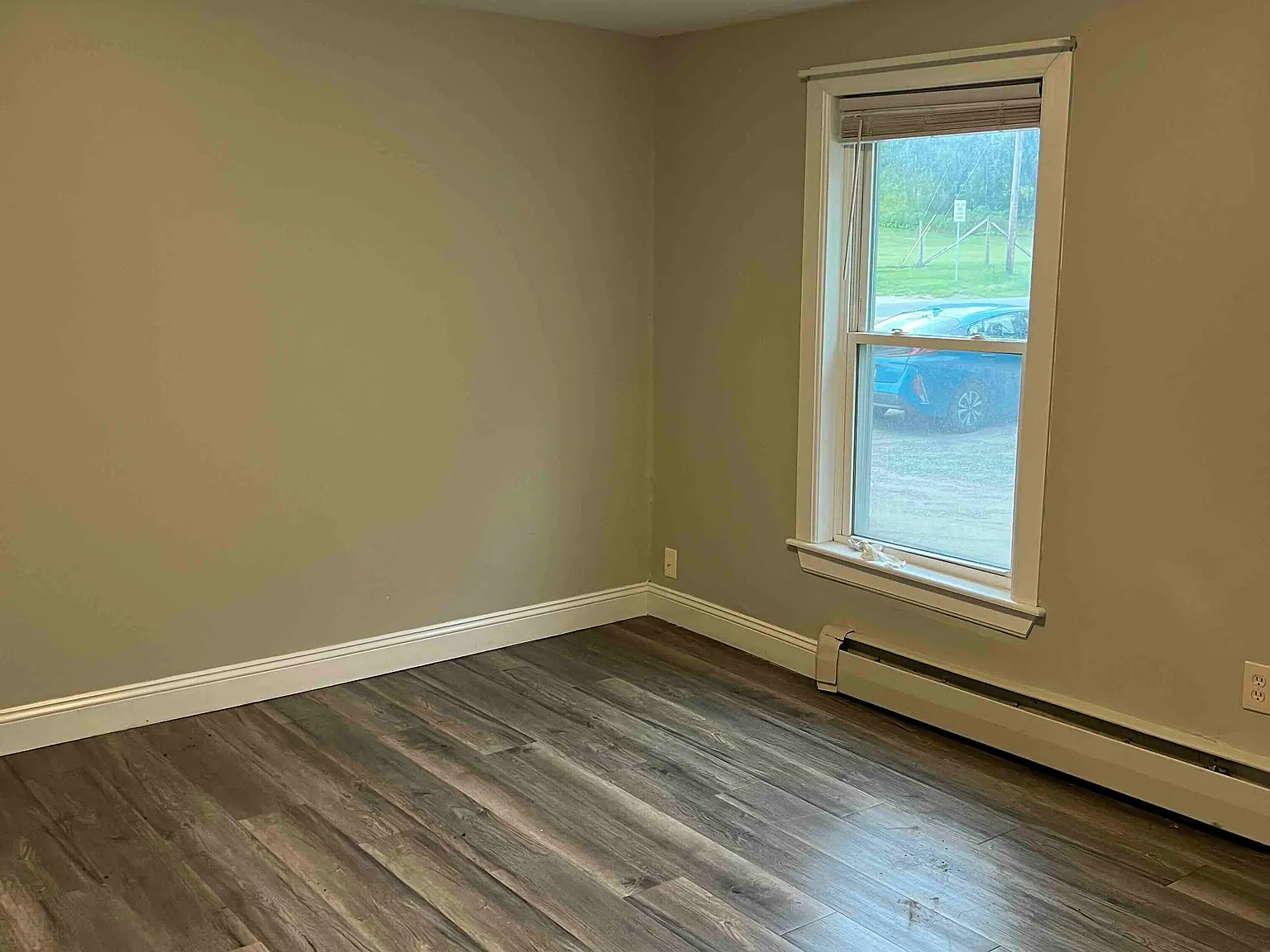 5987 Memorial Dr — Photo 3