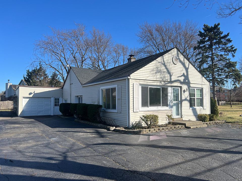 1st image of 18341 Oak Park Ave #1