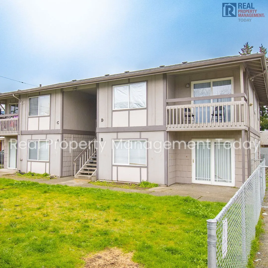 4024 S Lawrence St Tacoma, WA 98409 — Photo 2