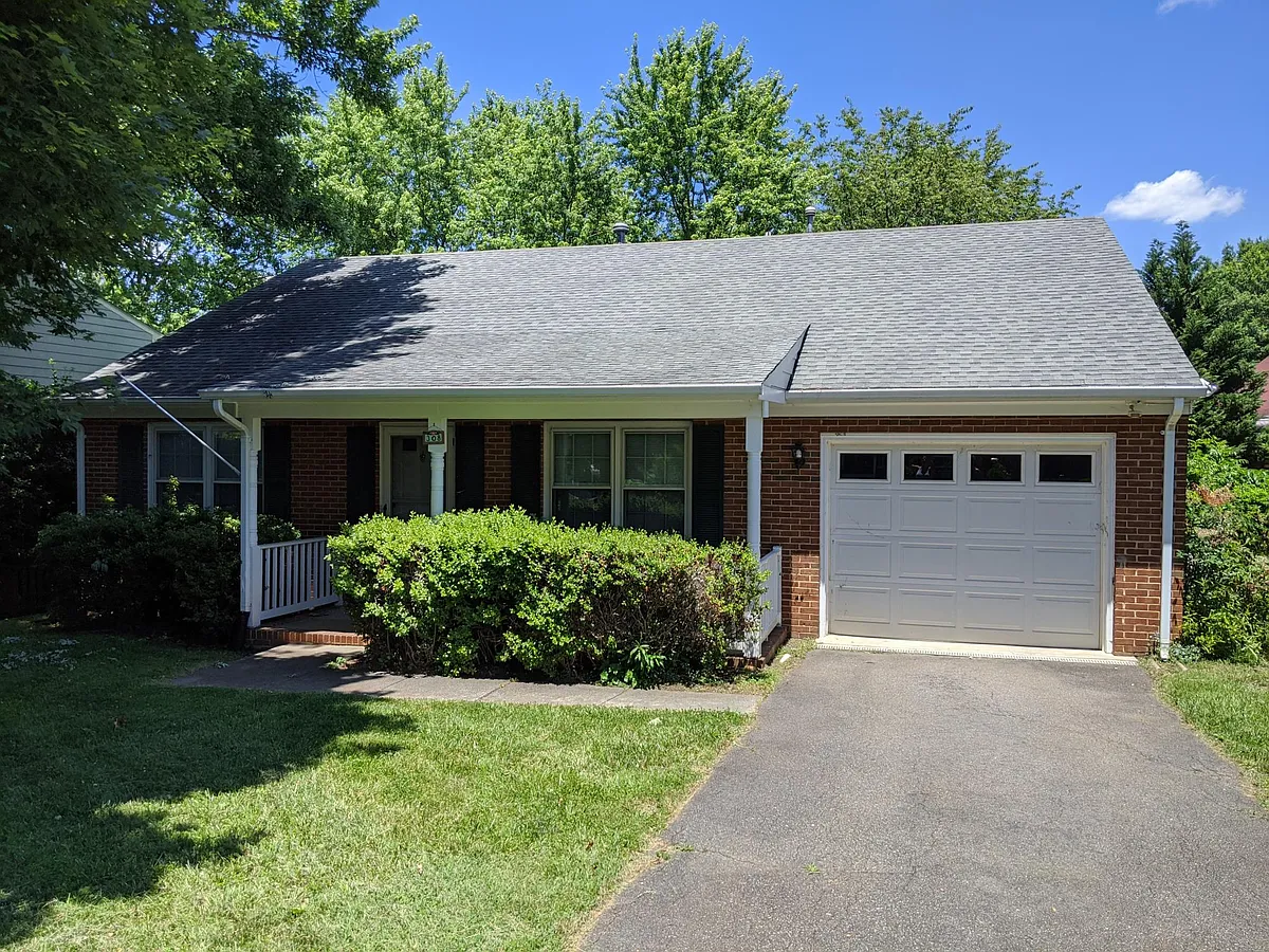 Building Photo - 308 Minor Ridge Rd