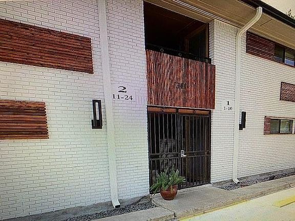 2nd image of 311 Hawthorne St APT 12