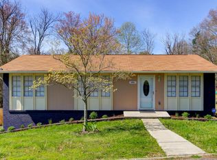 5900 Congress Ln, Knoxville, TN 37918