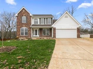 699 Summer Top Cir, Fenton, MO