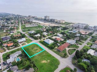 504 N Shannon Ave, Indialantic, FL 32903