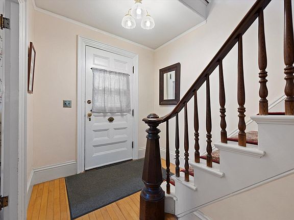 4th image of 89-93 Parkview Avenue