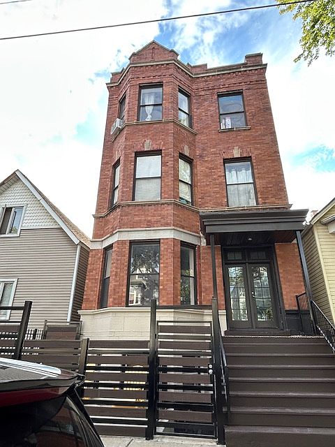 1st image of 1628 N Kimball Ave APT 2