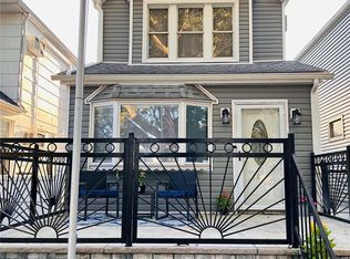 7845 65th St, Ridgewood, NY 11385