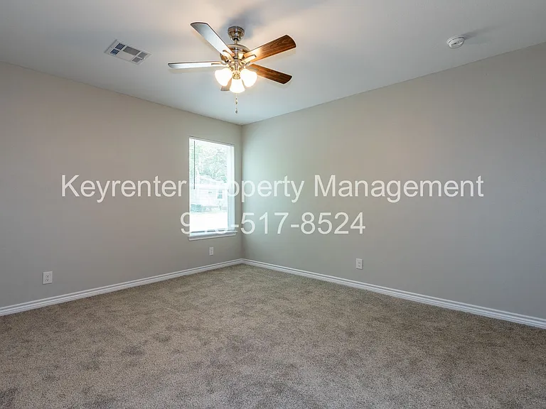 808 N Franklin Ave — Photo 31