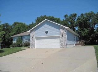 1706 Connor Ln, Clinton, MO 64735